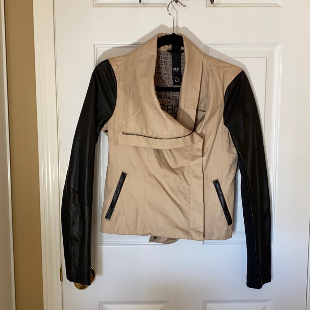 Rudsak Jane Beige Jacket with black sleeves